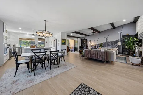 65 Camino Arroyo