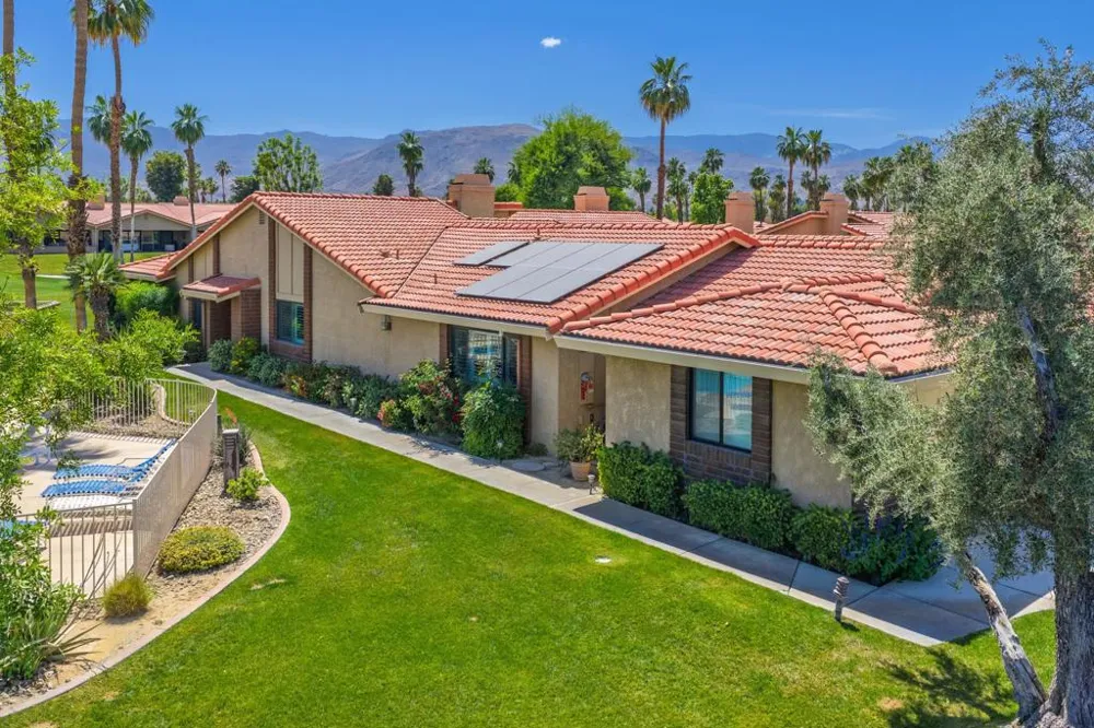 65 Camino Arroyo Palm Desert, CA 92260