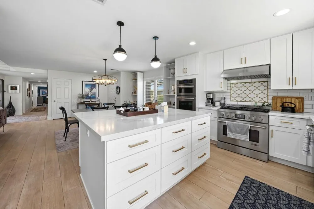 65 Camino Arroyo Palm Desert, CA 92260
