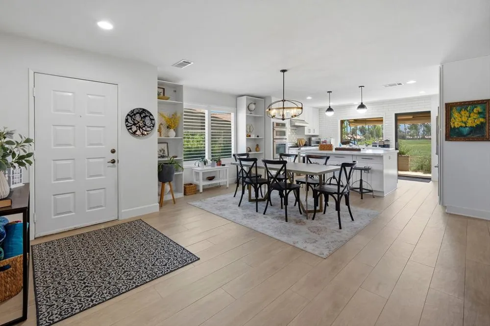 65 Camino Arroyo Palm Desert, CA 92260