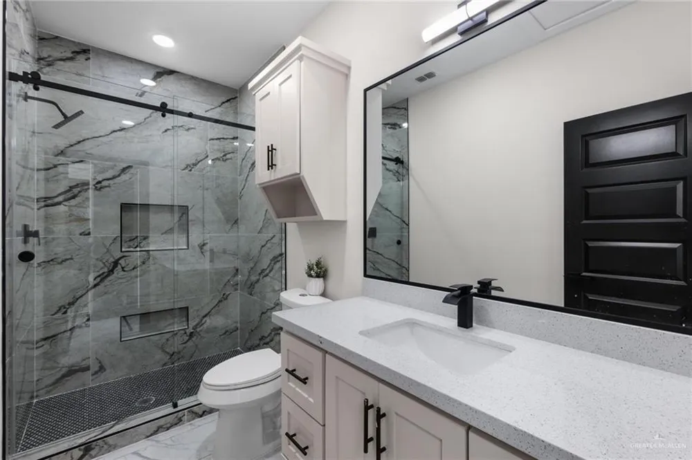 2472 Via Roma Weslaco, TX 78596