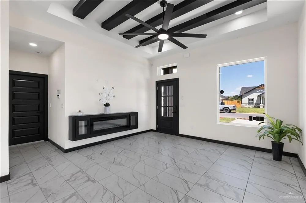 2472 Via Roma Weslaco, TX 78596