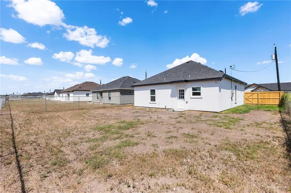 2472 Via Roma Weslaco, TX 78596