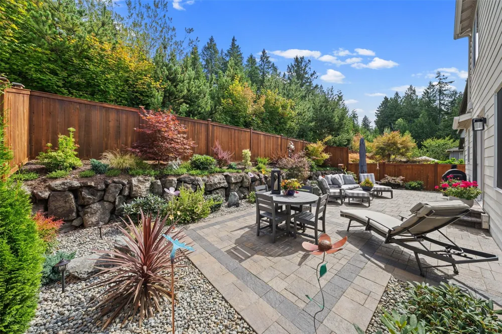 10681 Echo Rock Place Gig Harbor, WA 98332