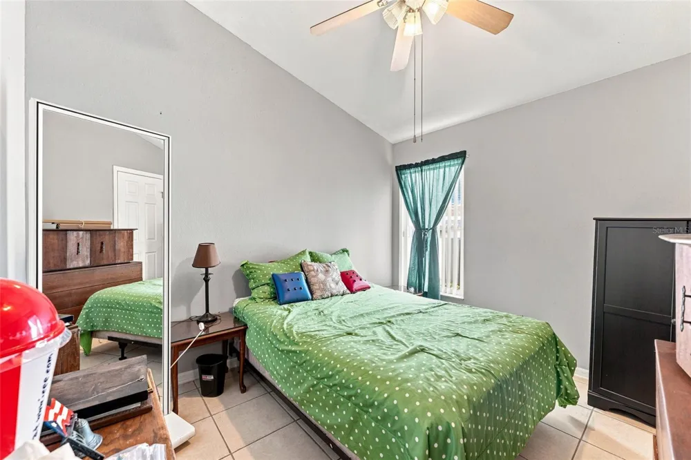 8464 ADELE ROAD Lakeland, FL 33810