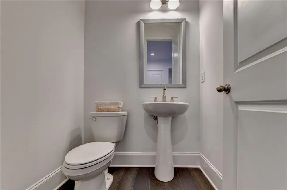 6766 Encore Boulevard Sandy Springs, GA 30328