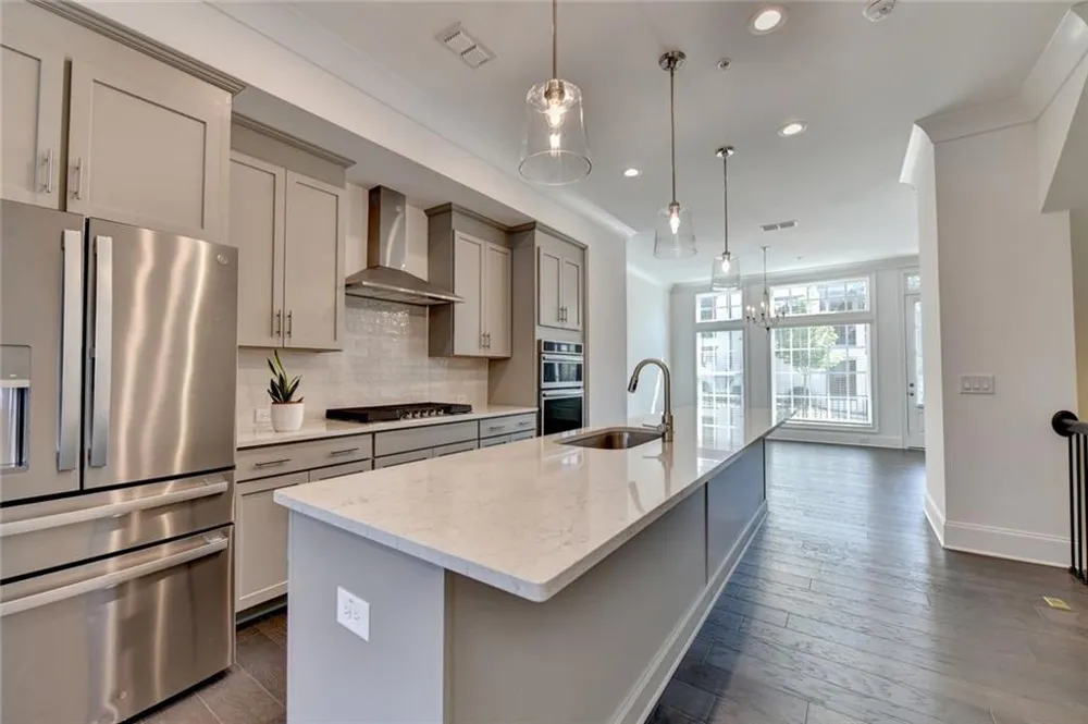 6766 Encore Boulevard Sandy Springs, GA 30328