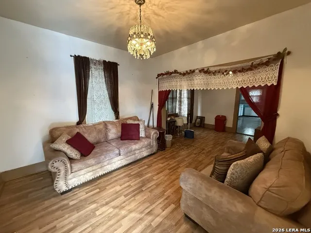 2907 MORALES ST San Antonio, TX 78207