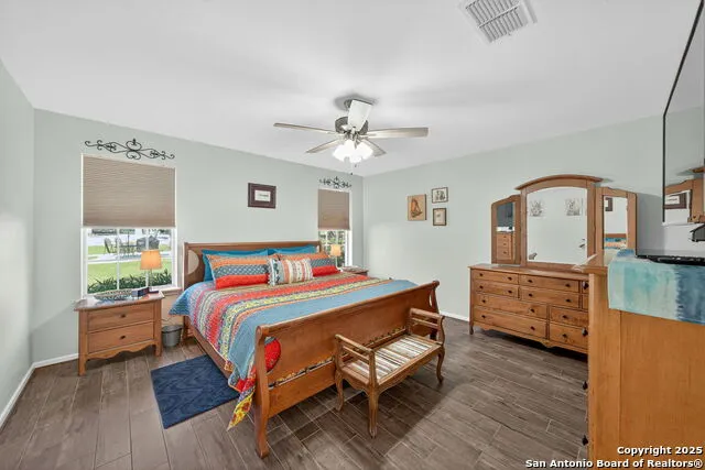 231 Hayden Pleasanton, TX 78064