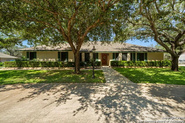 231 Hayden Pleasanton, TX 78064