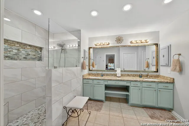 231 Hayden Pleasanton, TX 78064
