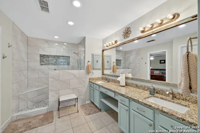 231 Hayden Pleasanton, TX 78064