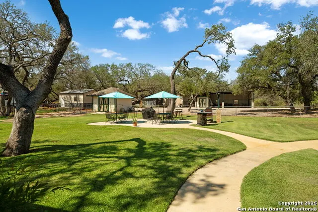 231 Hayden Pleasanton, TX 78064