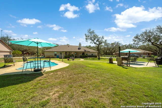 231 Hayden Pleasanton, TX 78064