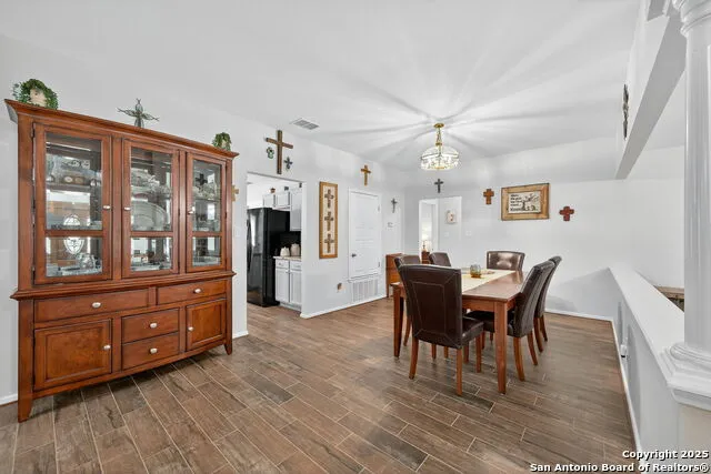 231 Hayden Pleasanton, TX 78064