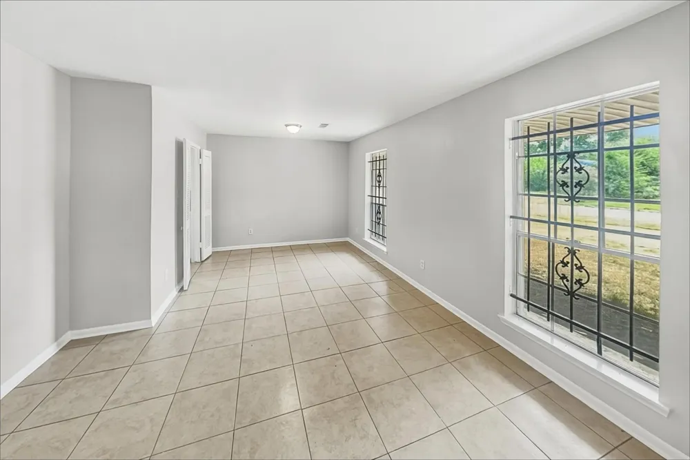 9619 Guest Street Houston, TX 77078