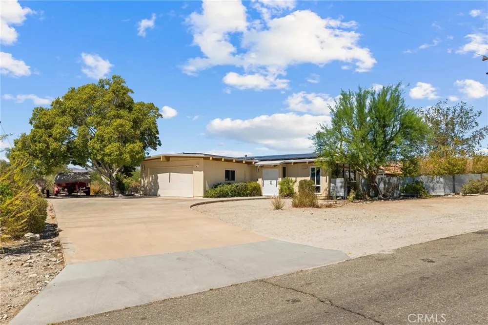 12435 Verbena Desert Hot Springs, CA 92240
