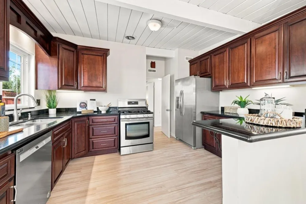 1741 S Norfolk Street San Mateo, CA 94403