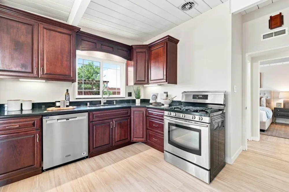 1741 S Norfolk Street San Mateo, CA 94403