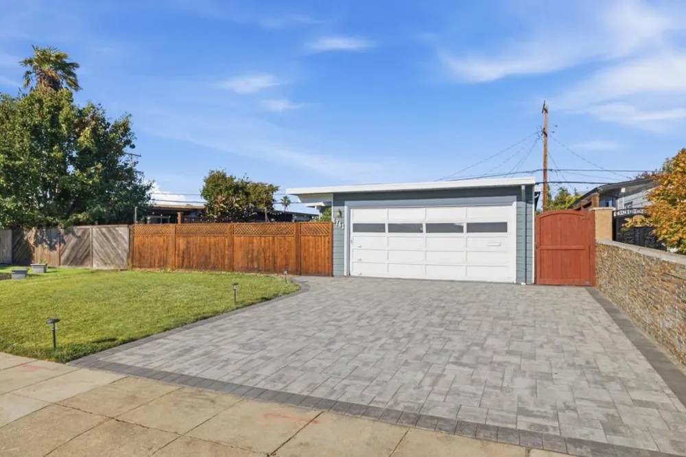 1741 S Norfolk Street San Mateo, CA 94403