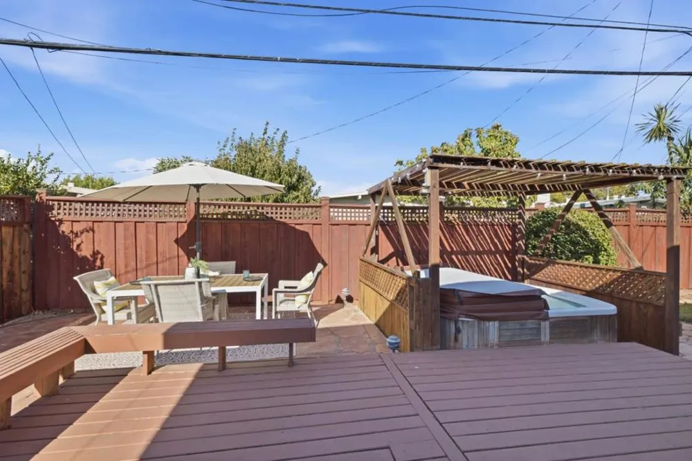 1741 S Norfolk Street San Mateo, CA 94403