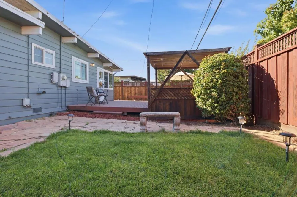 1741 S Norfolk Street San Mateo, CA 94403