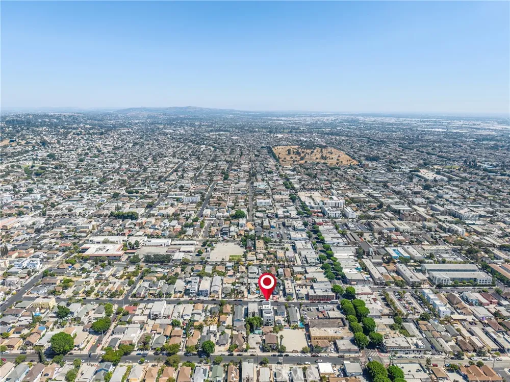 327 Chicago Los Angeles, CA 90033