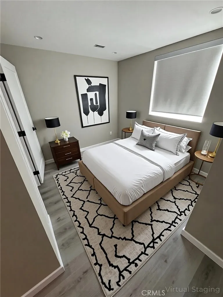 327 Chicago Los Angeles, CA 90033