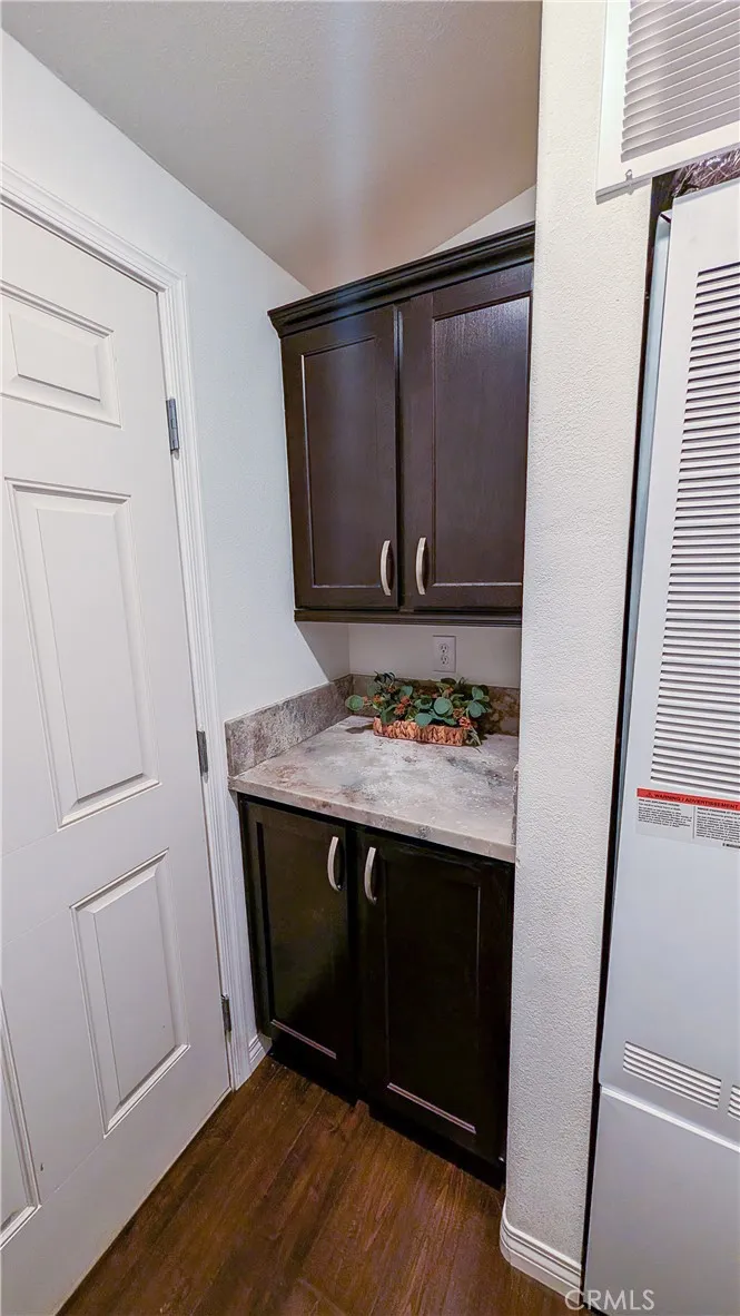 400 E. Arbor St. #1 Long Beach, CA 90805