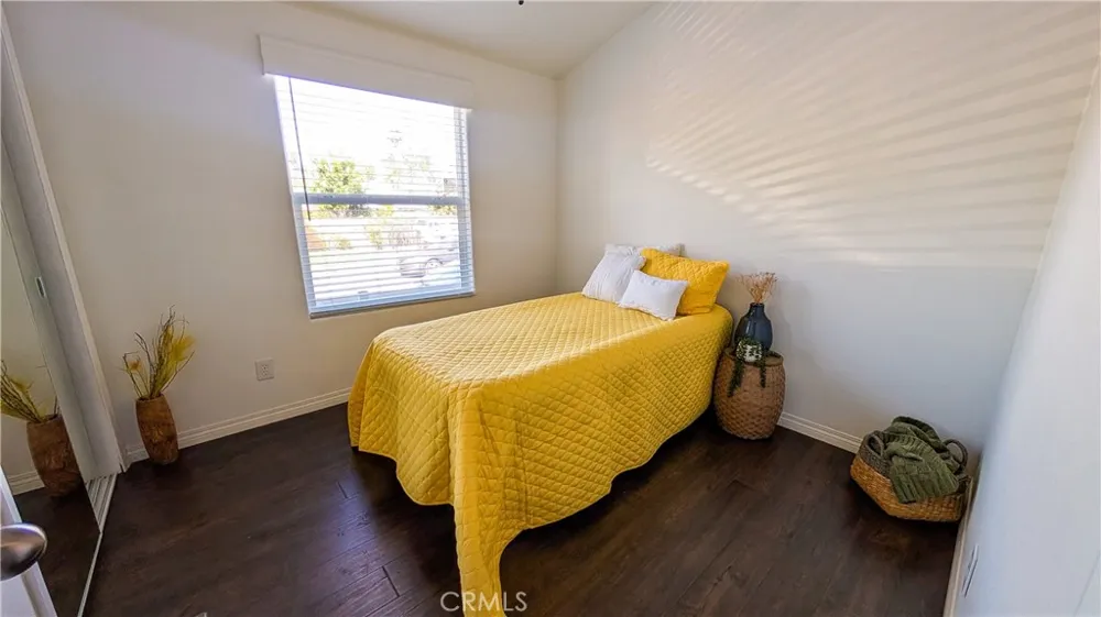 400 E. Arbor St. #1 Long Beach, CA 90805
