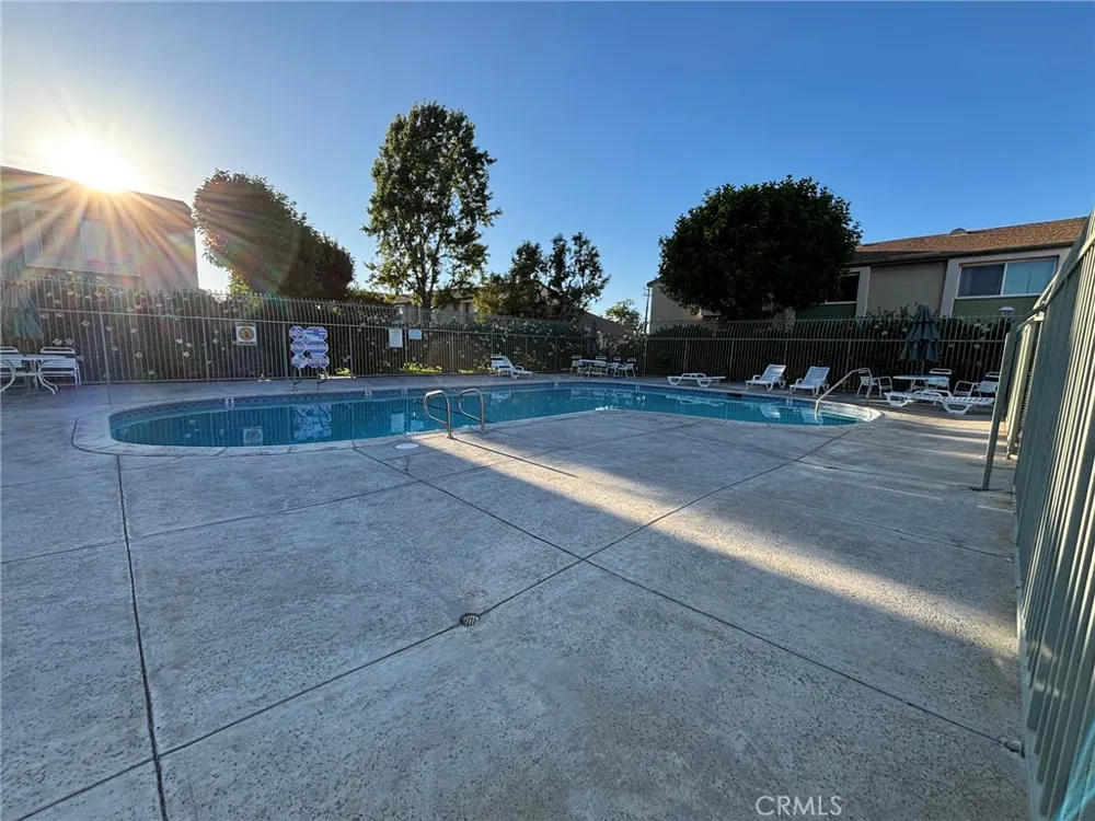13934 Magnolia Garden Grove, CA 92844