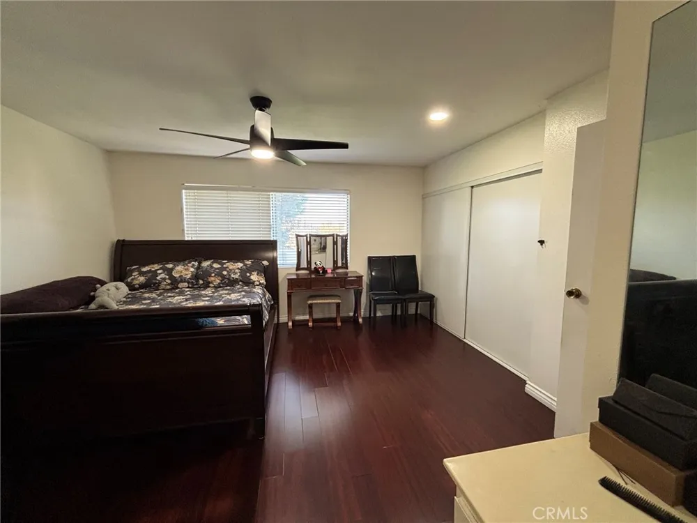 13934 Magnolia Garden Grove, CA 92844