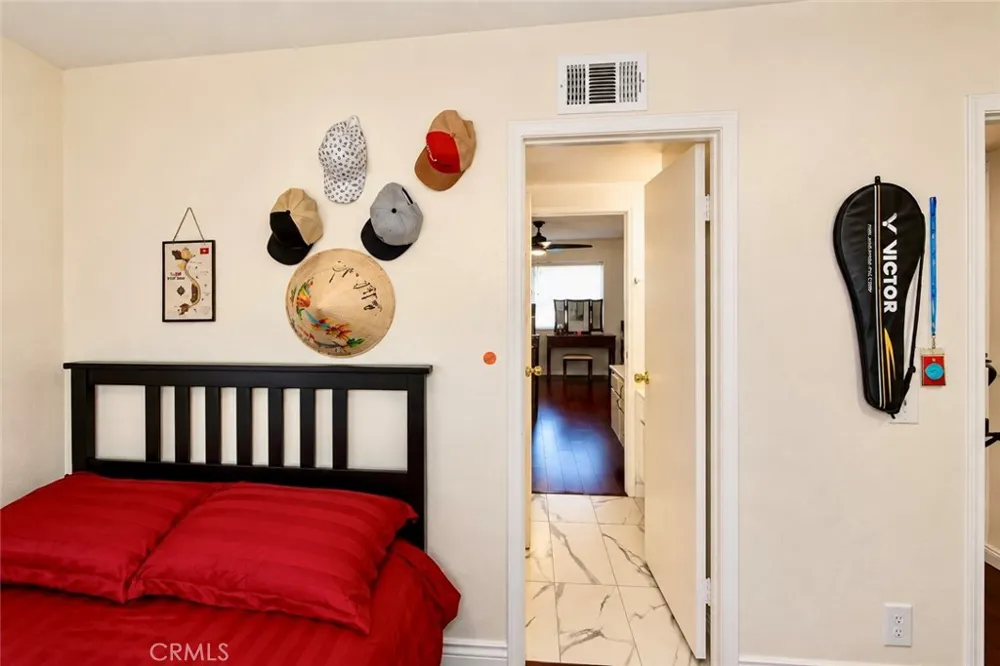 13934 Magnolia Garden Grove, CA 92844