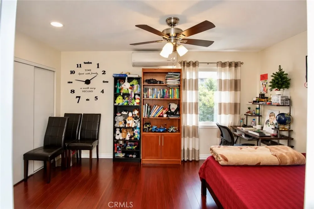 13934 Magnolia Garden Grove, CA 92844