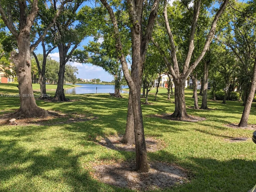 2642 NW 33rd St #1904 Oakland Park, FL 33309