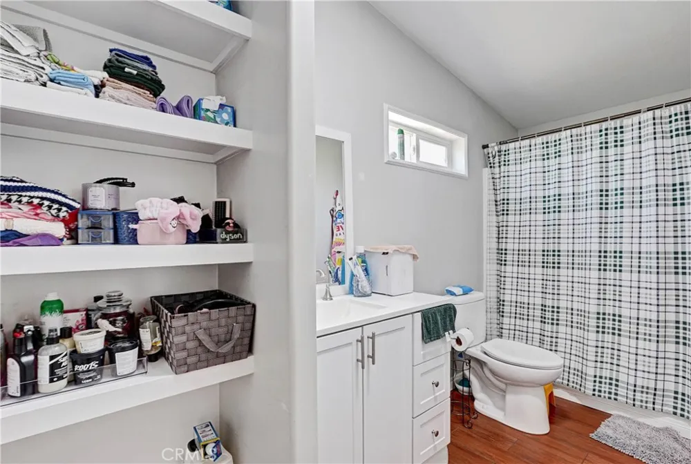 27361 Sierra Highway #260 Canyon Country, CA 91351