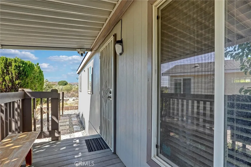 27361 Sierra Highway #260 Canyon Country, CA 91351