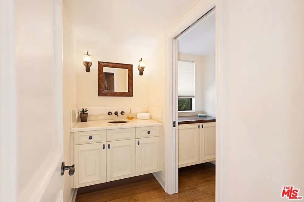 1476 Palisades Drive Los Angeles, CA 90272