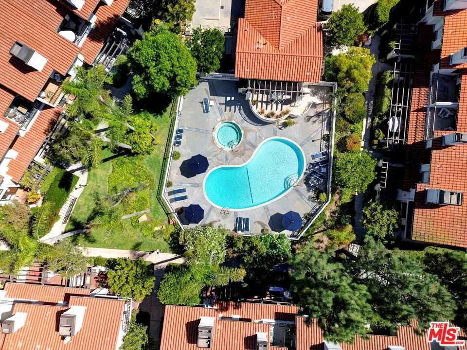 1476 Palisades Drive Los Angeles, CA 90272