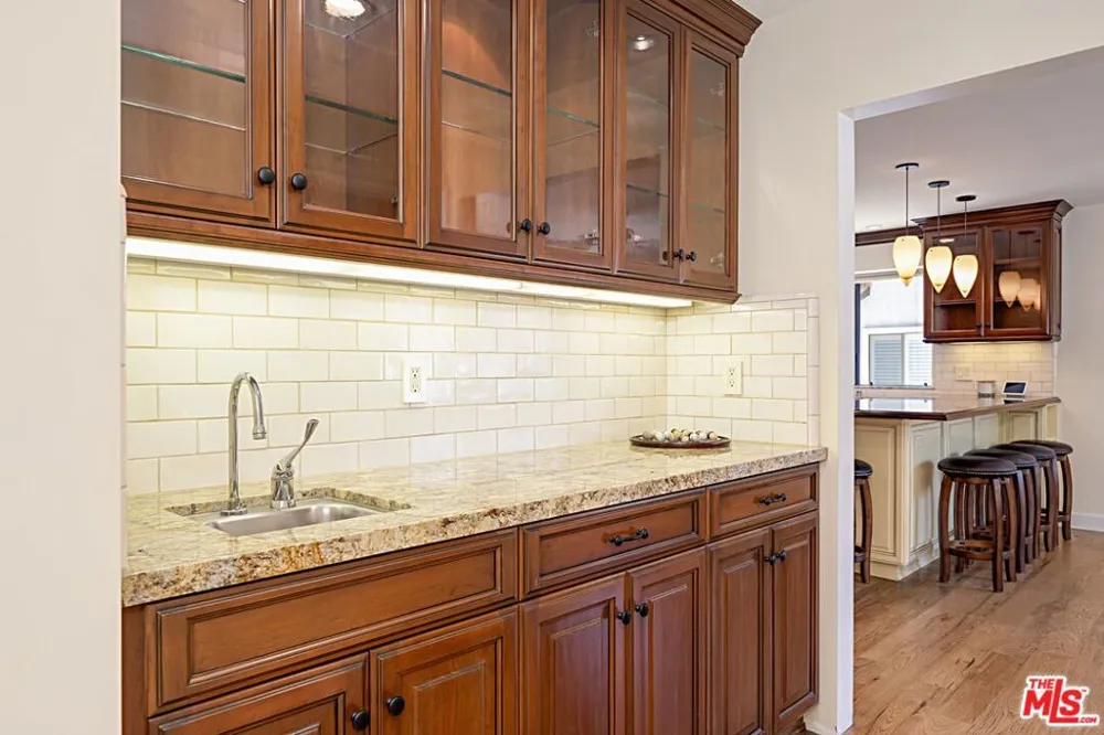1476 Palisades Drive Los Angeles, CA 90272