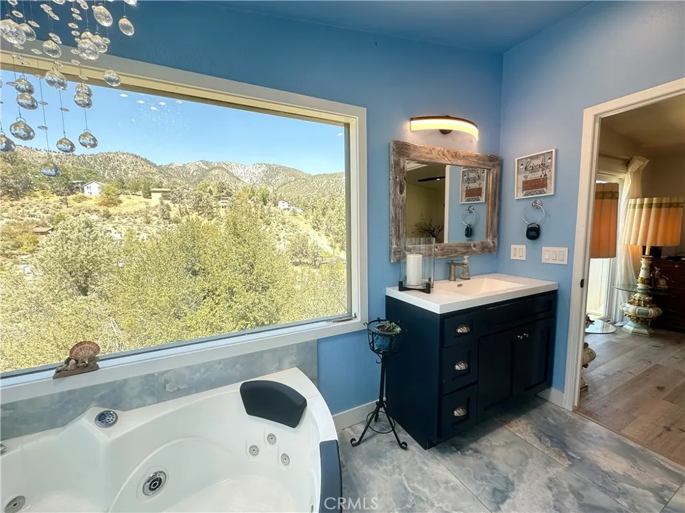 4125 Roosevelt Frazier Park, CA 93225