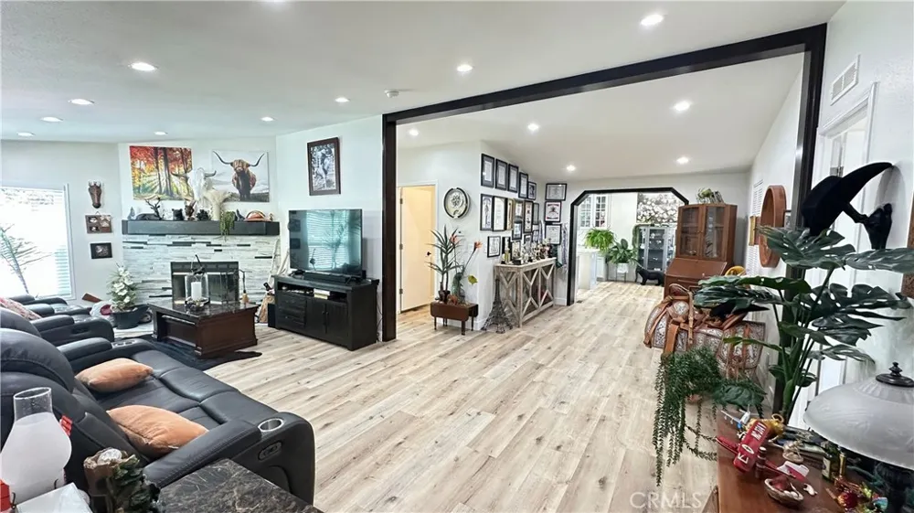 4125 Roosevelt Frazier Park, CA 93225