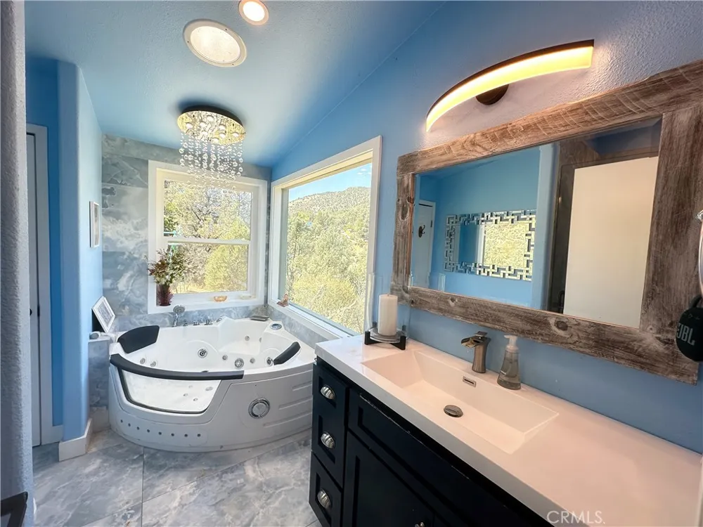 4125 Roosevelt Frazier Park, CA 93225