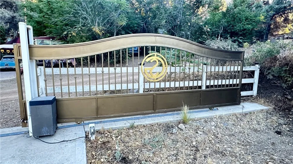4125 Roosevelt Frazier Park, CA 93225