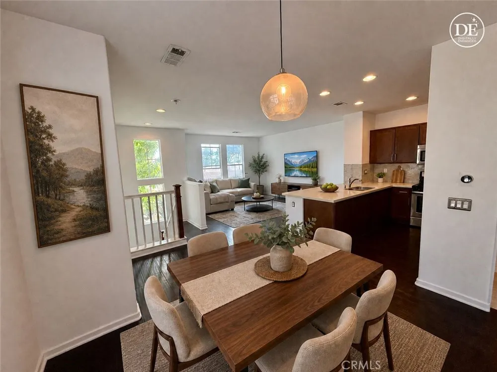15605 Odyssey #14 Granada Hills, CA 91344