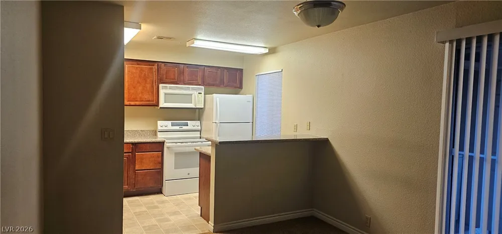 5332 River Glen Drive #398 Las Vegas, NV 89103