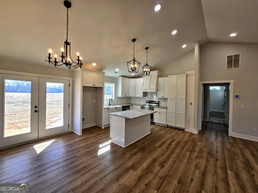 3274 Collard Valley RD Cedartown, GA 30125