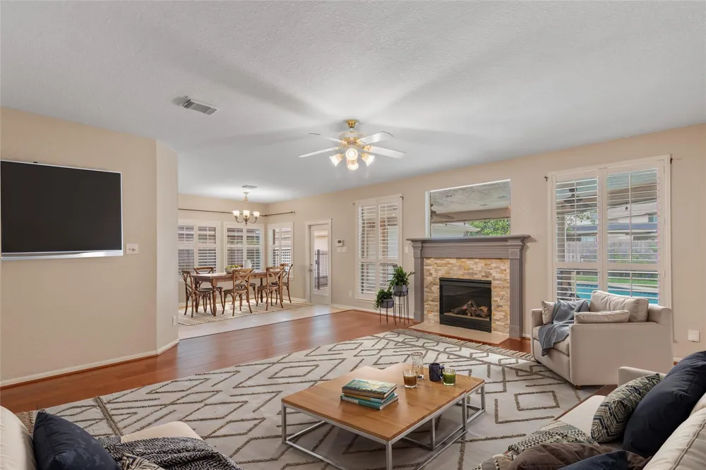 30707 Melcrest Estates Drive Spring, TX 77386