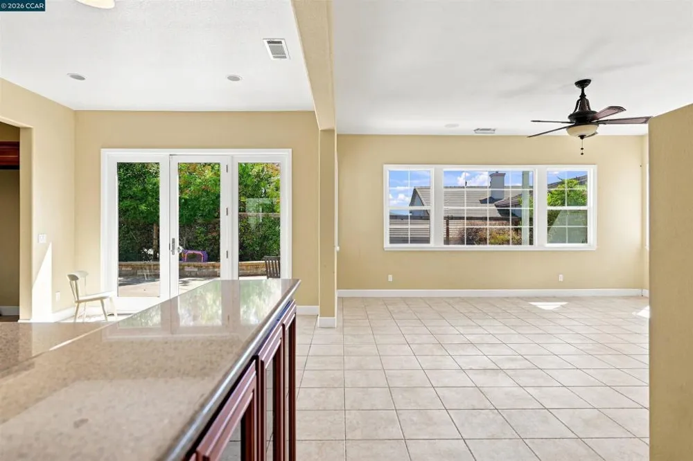 5193 Crystyl Ranch Drive Concord, CA 94521