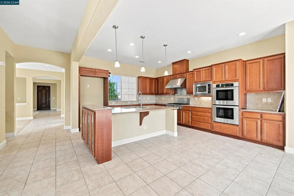 5193 Crystyl Ranch Drive Concord, CA 94521